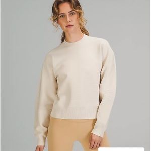 Lululemon All Around Crewneck Sweater Size 6